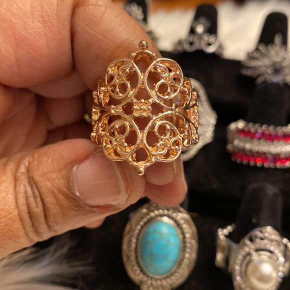 Everything must go - Picture 2 of 12